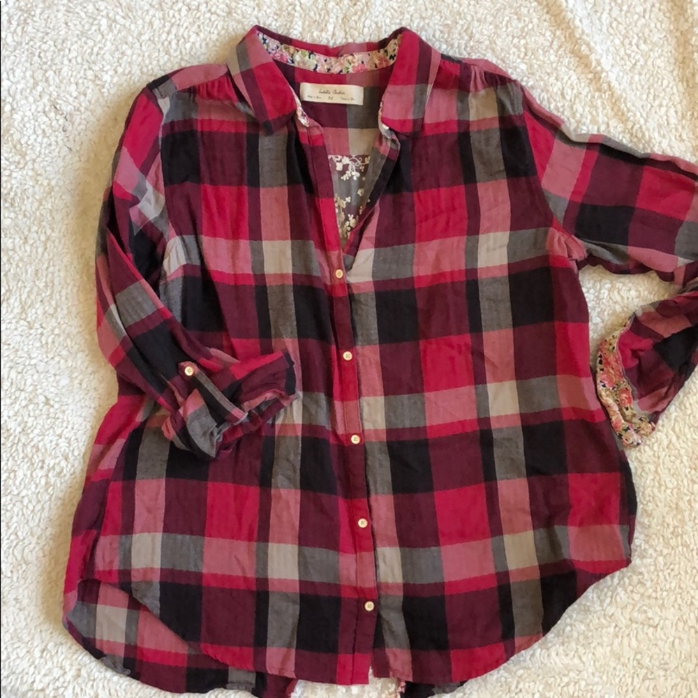 Women’s long sleeve flannel
